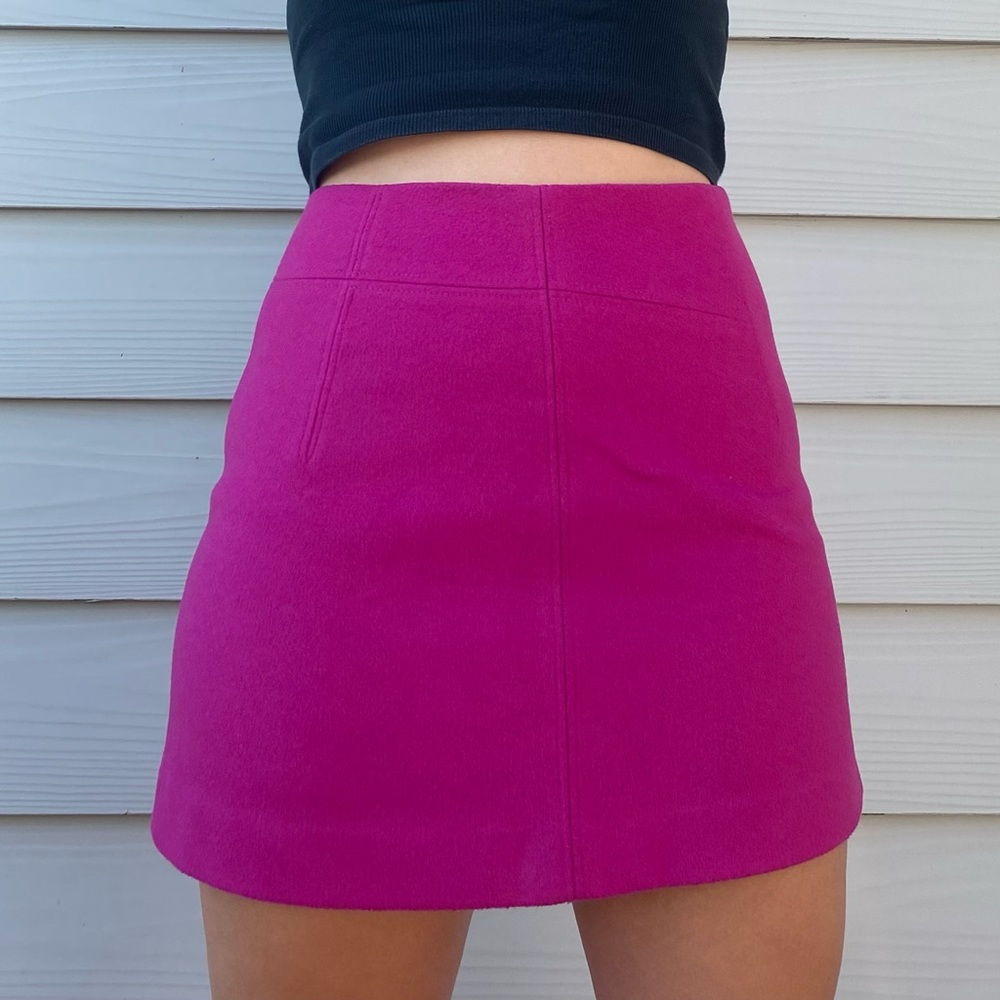 HOT PINK MINI SKIRT